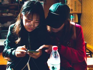 La guerra de China contra ChatGPT: no quiere saber nada de él hasta el punto de vetarlo entre sus tecnológicas