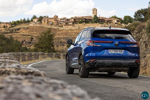 Renault Austral: Elegancia, potencia y eficiencia en un solo SUV