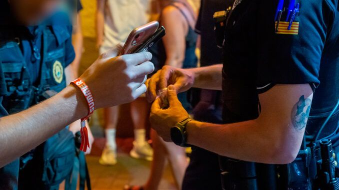 El incivismo de los turistas crece y eleva las cifras de criminalidad en Lloret