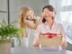 Los españoles gastarán una media de 72 euros en regalos para el Día de la Madre de 2025