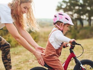Consejos para enseñar a montar en bici a nuestros hijos